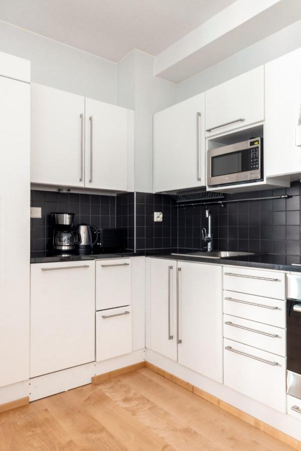 2Ndhomes Stylish 1Br Home With Balcony And Sauna In Kamppi Center Helsinki Exterior photo